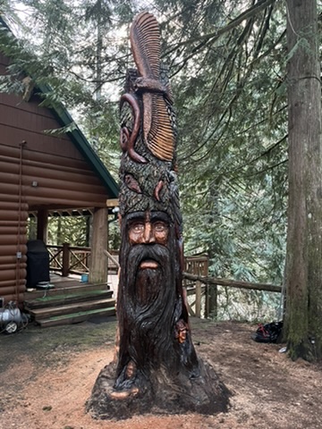 Minikahda Lodge — chainsaw carving by Johnny Kimball
